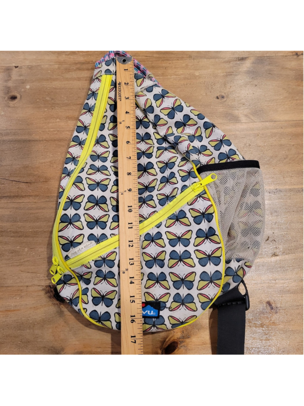 KAVU Paxton Pack Rope Sling Bag Crossbody Backpack Butterfly Print Yellow Blue - Picture 9 of 11